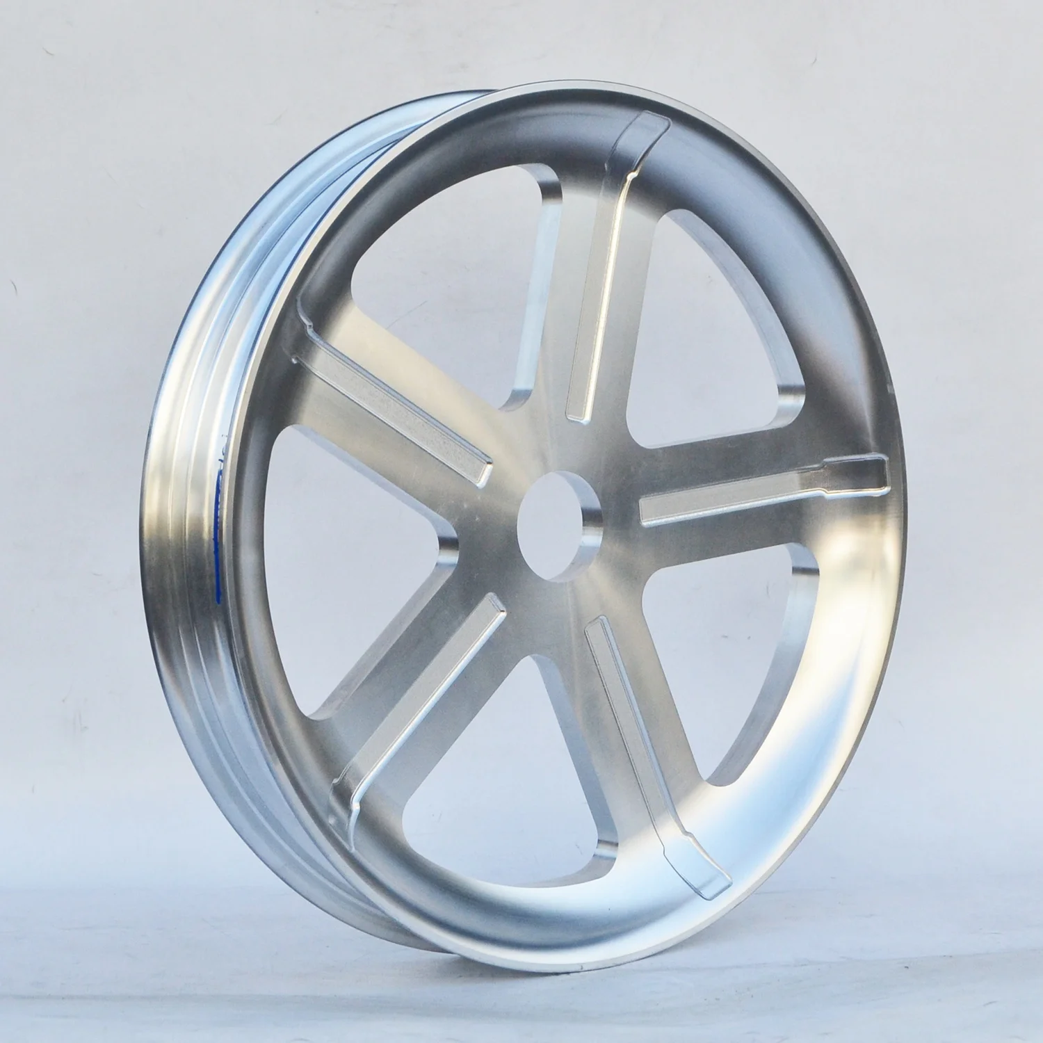 19 inch motorcycle wheel