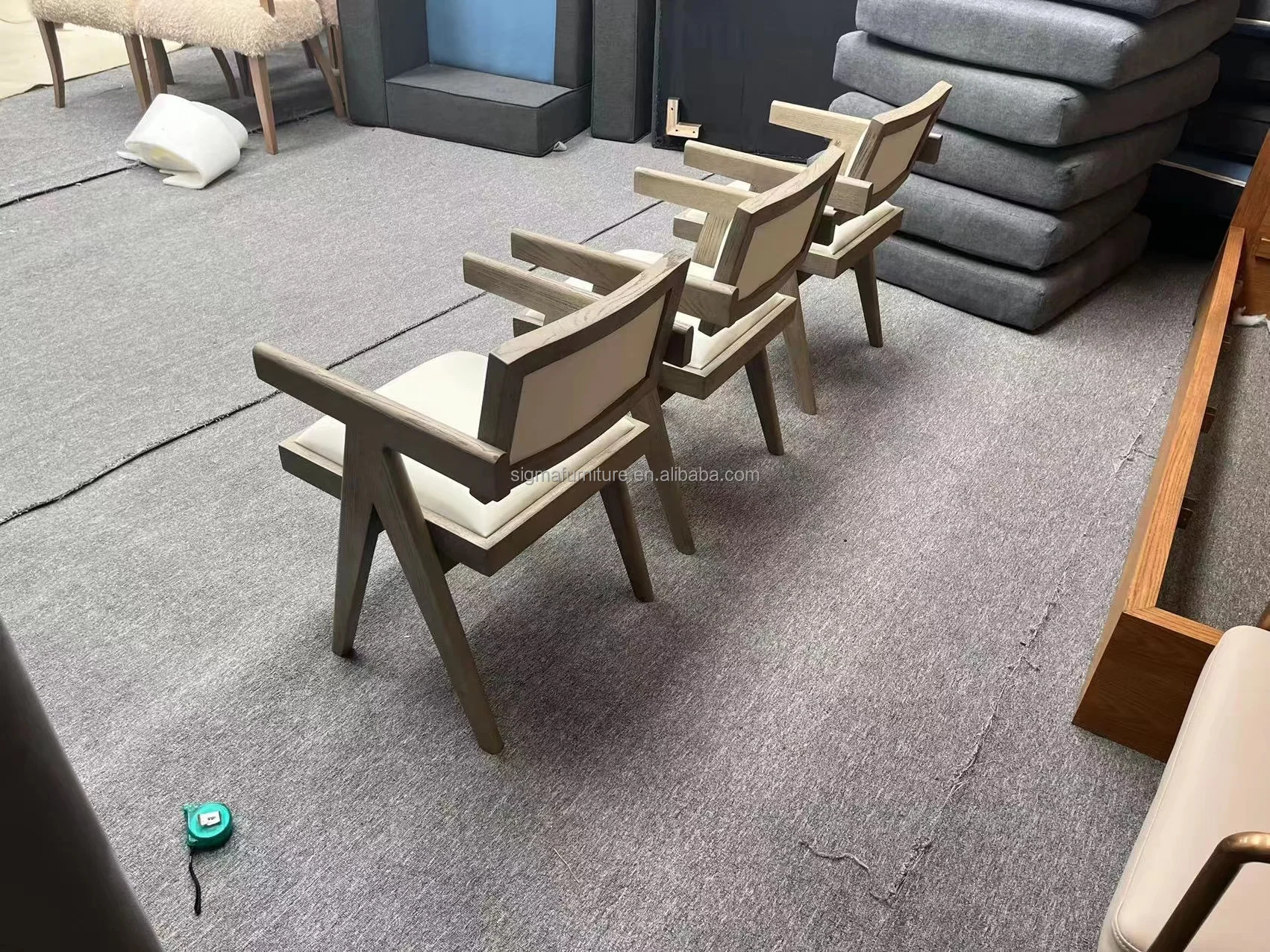 dining chairs modern luxury furniture  dining room chairs