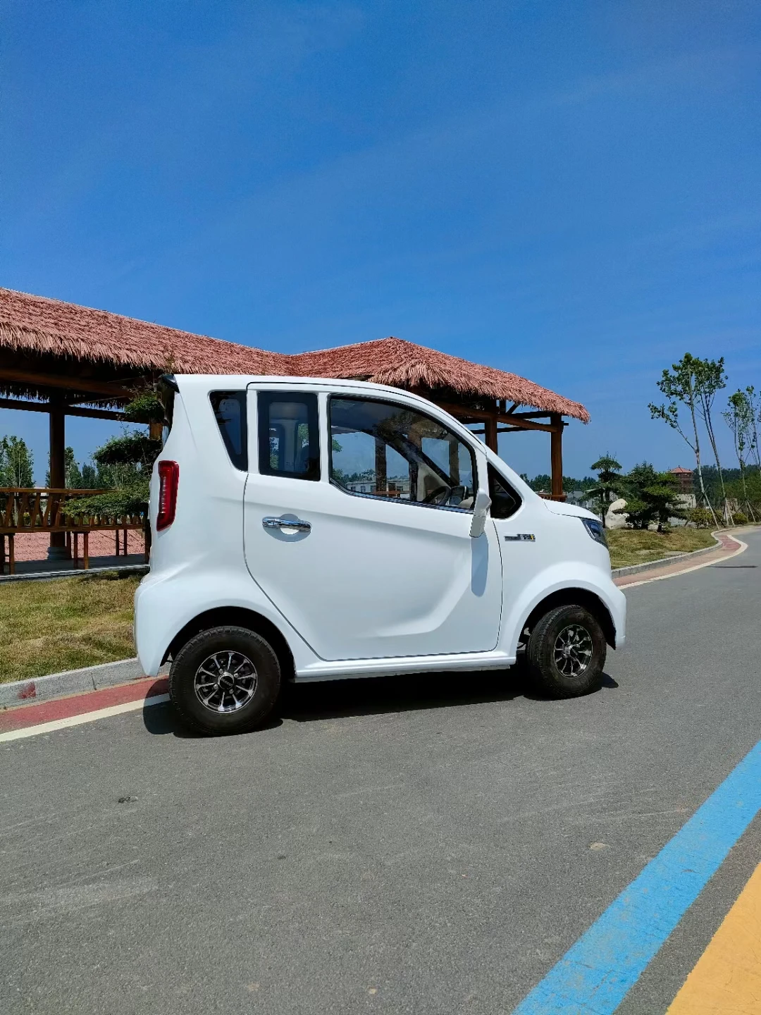 SAIGE EGGOO EEC COC 60V 100km Range Electric Mini Car