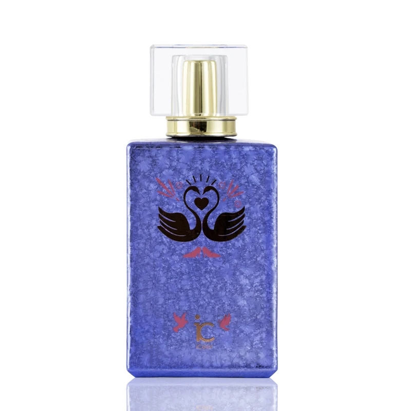 women's perfume woody