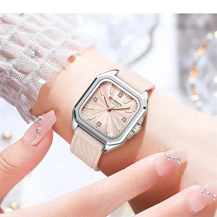 CURREN 9113 New Fashionable Classic Women's Quartz Watch Night Light Waterproof Square Calendar Business Quartz Women Watch
