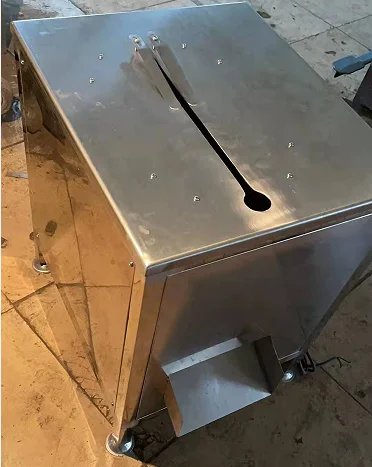 Chicken Debone and Nails Cutting Paw Machine Automatic Separator of Bones and Chicken Meat manufacture