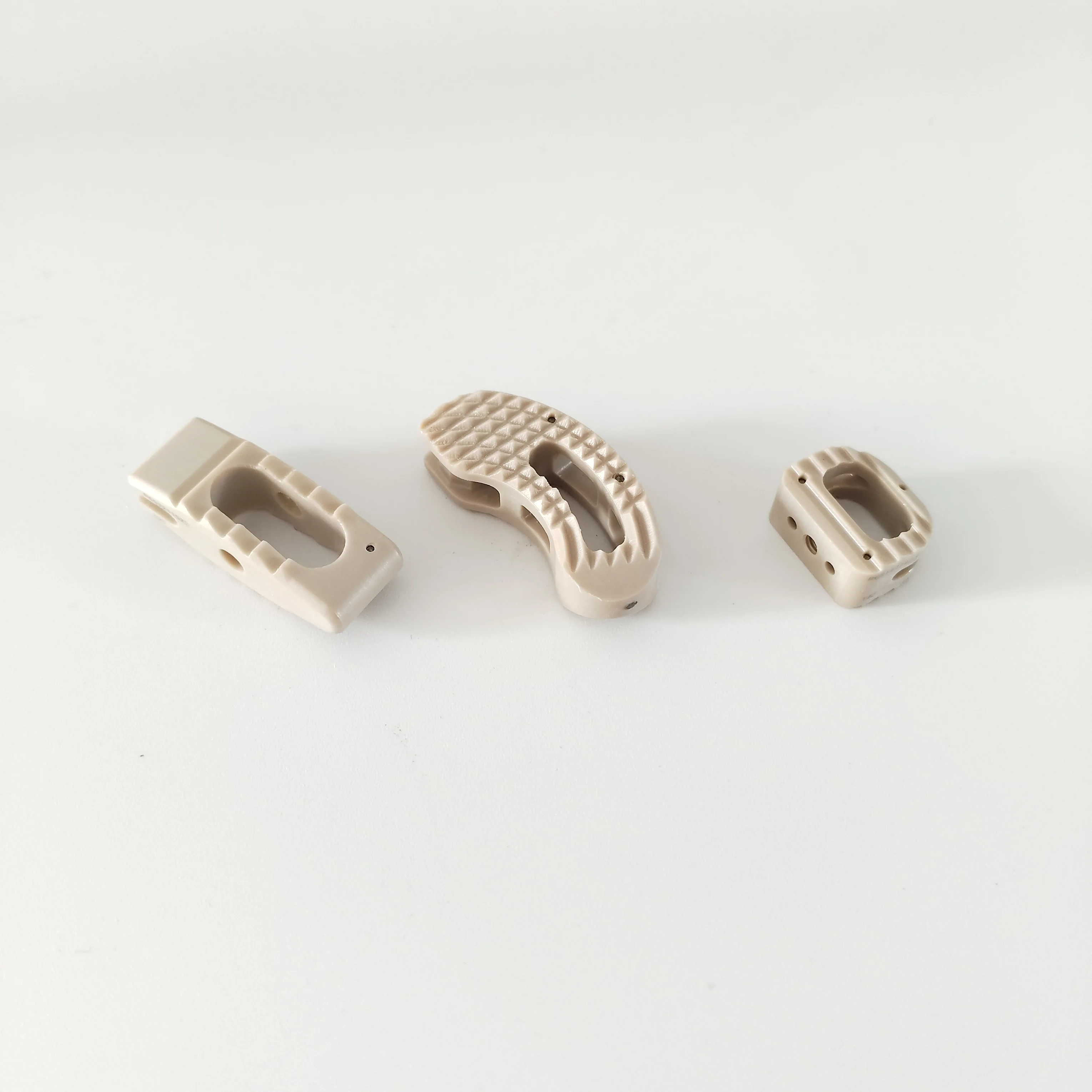 Anterior Cervical Plate 4