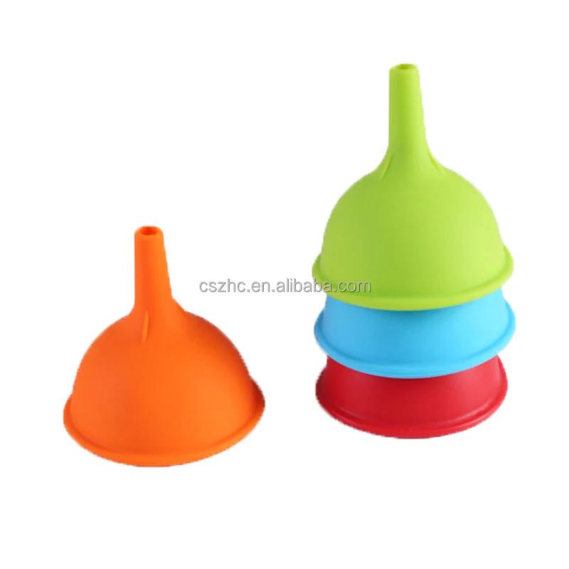 Customized Kitchen Accessories Silicone Canning Bottle Funnel for Filling Food Protein Sauce Oil