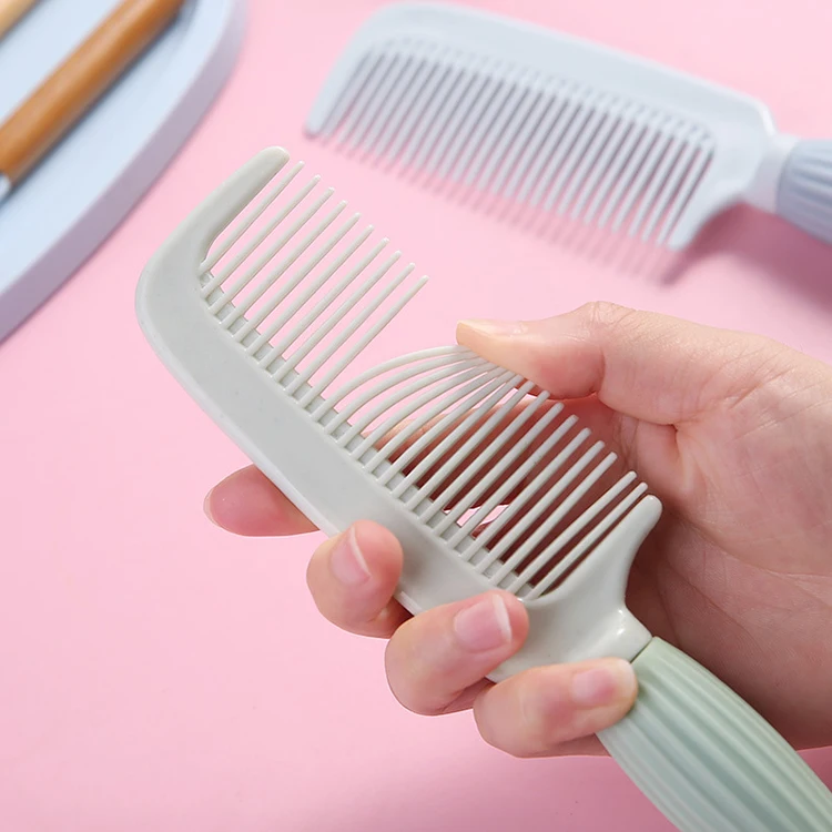 Wholesale Cheap Hot Sale Styling Hair Tools Cartoon Rabbit Handle Plastic Pink Hair Combs For Daily Use