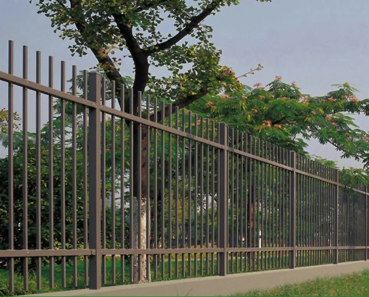 outdoor garden fence.jpg