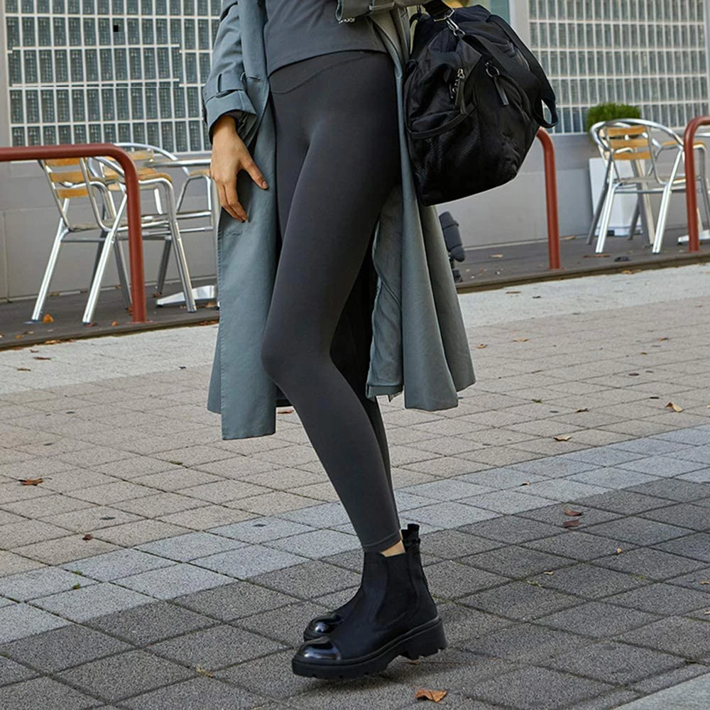 2023 Fashionable Ass Leggings for Jogging Grey Girl Sexy Durable Graphene Women Custom Leggins Lady Leggings High Waist Pants