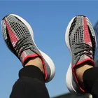 Mens Shoe Styles Sneakers Customized Logo Stylish Men Fashion Yeezy Sneakers Comfortable Sports Shoes