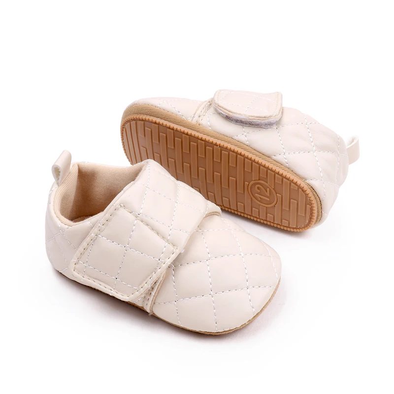Spring and Autumn Solid Color Diamond Lattice Soft Sole Non-slip Baby Walking Shoes for Girls details