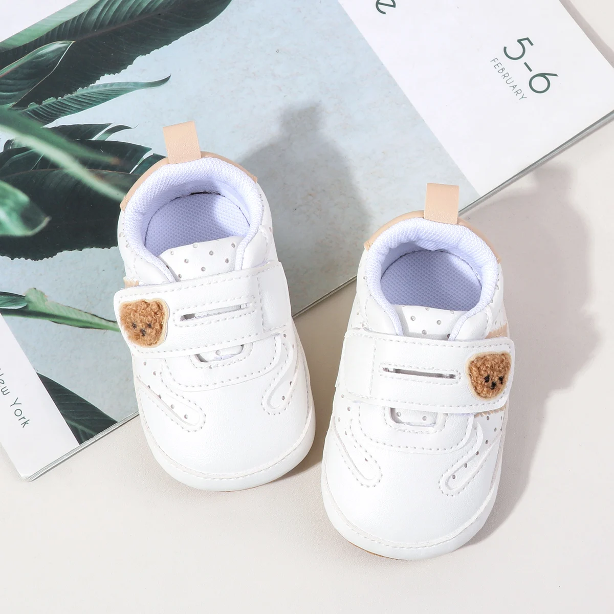 Cute Bear Design Hook&loop Unisex Toddler Baby Infant Sneakers Shoes factory