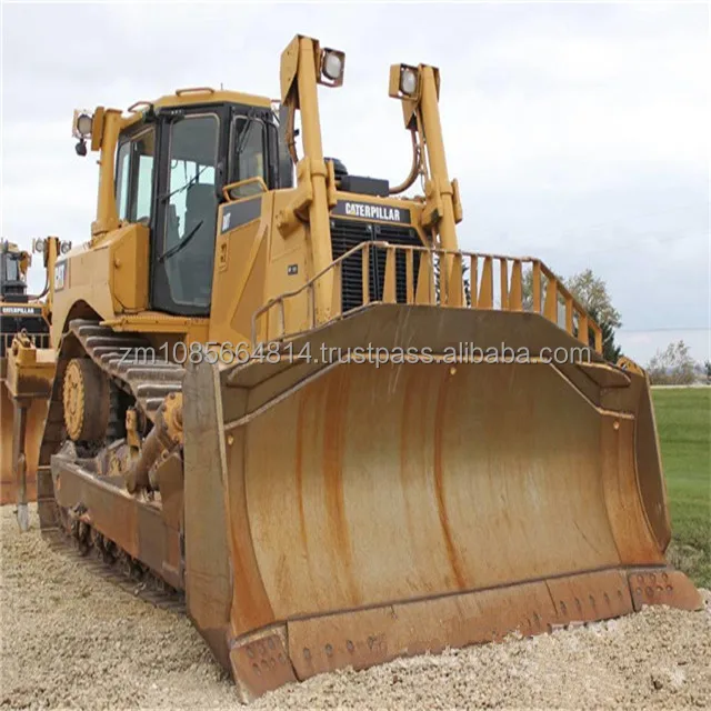 caterpillar-d8t (2).jpg