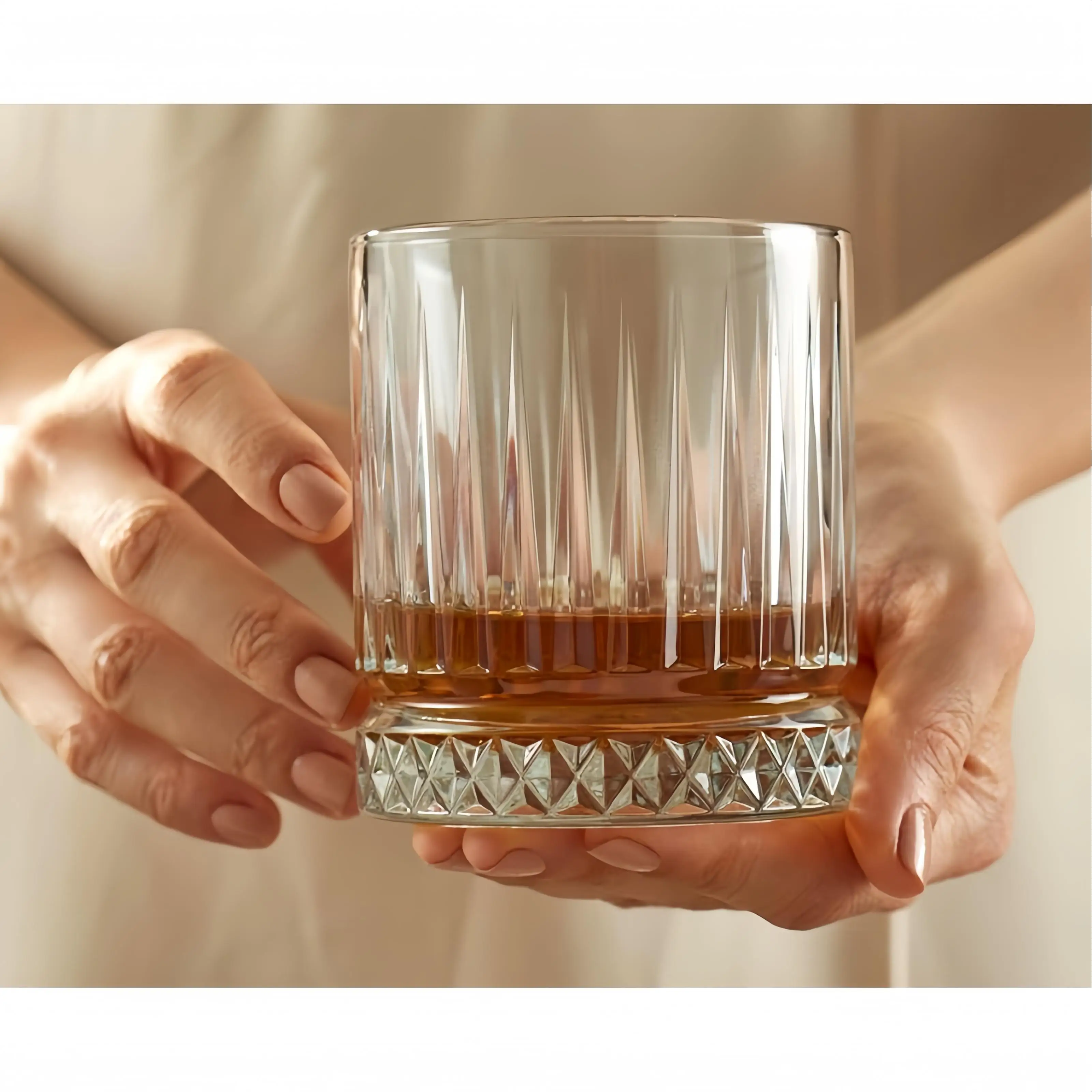 Whiskey Glass Bulk Hot Sale New Fashion Clearance wholesale Latest 2024 Hight Quality Top Selling Rectangle Glass Whiskey Bottle