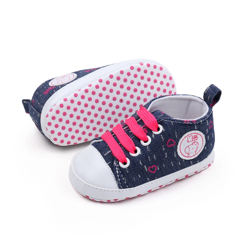 Spring and Autumn Animal logo Soft-soled Canvas Baby Shoes for Girls and Boys details
