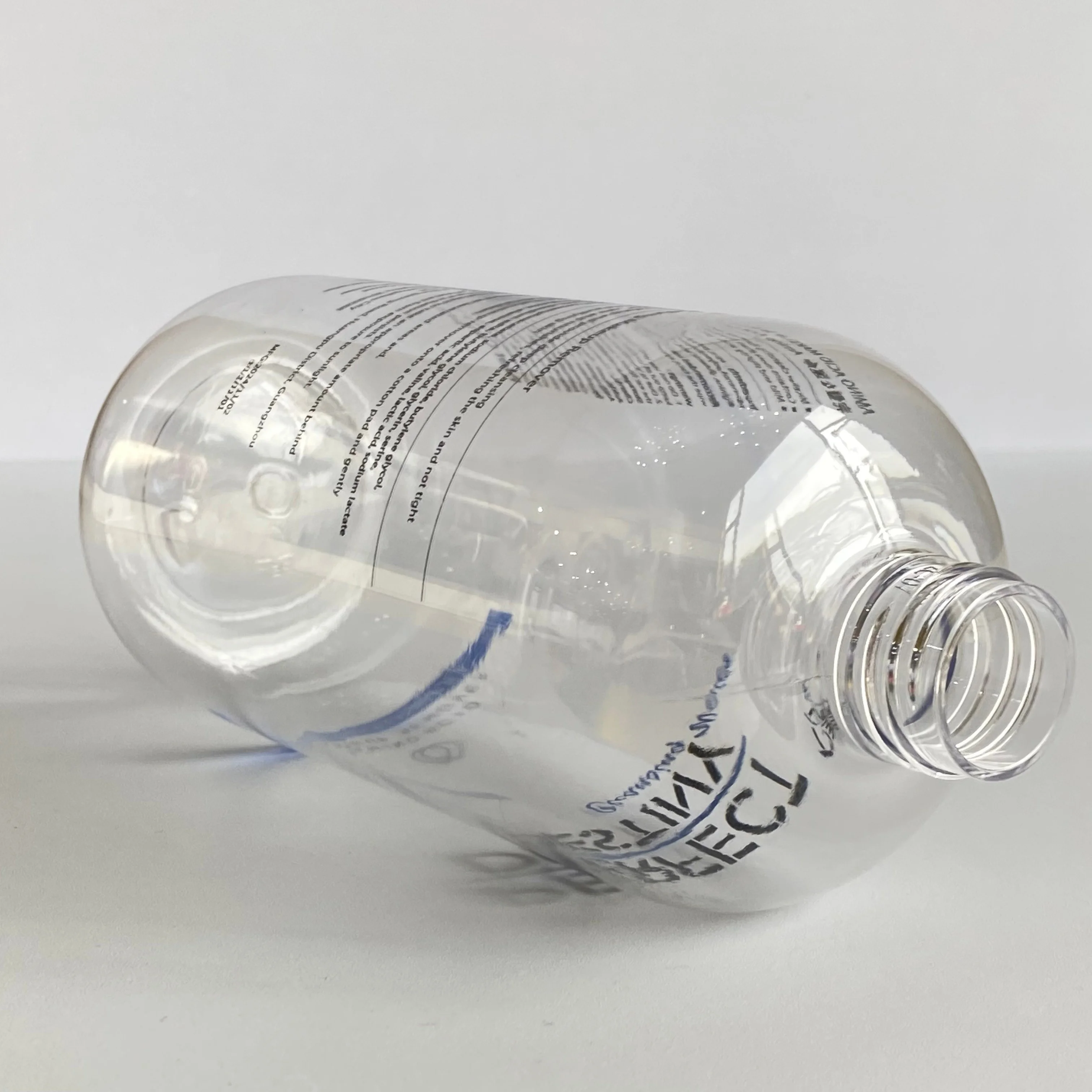 Custom Printed PET Plastic Cylinder Lotion Bottle with Flip Top Cap for Shampoo and Body Wash