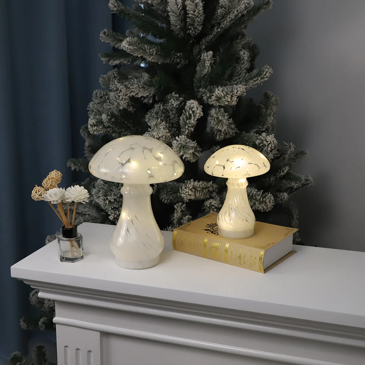 Mushroom lamp battery operated led light translucent white spot design festival home table handmade blown glass lamp decoration supplier