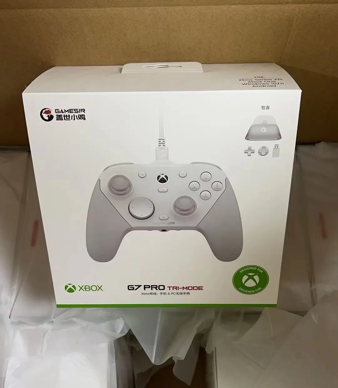 Gamesir G7 Pro HE 2.4G Tri-mode Wireless Controller TMR Sticks Hall Triggers for XBX PC and Android Charging Dock