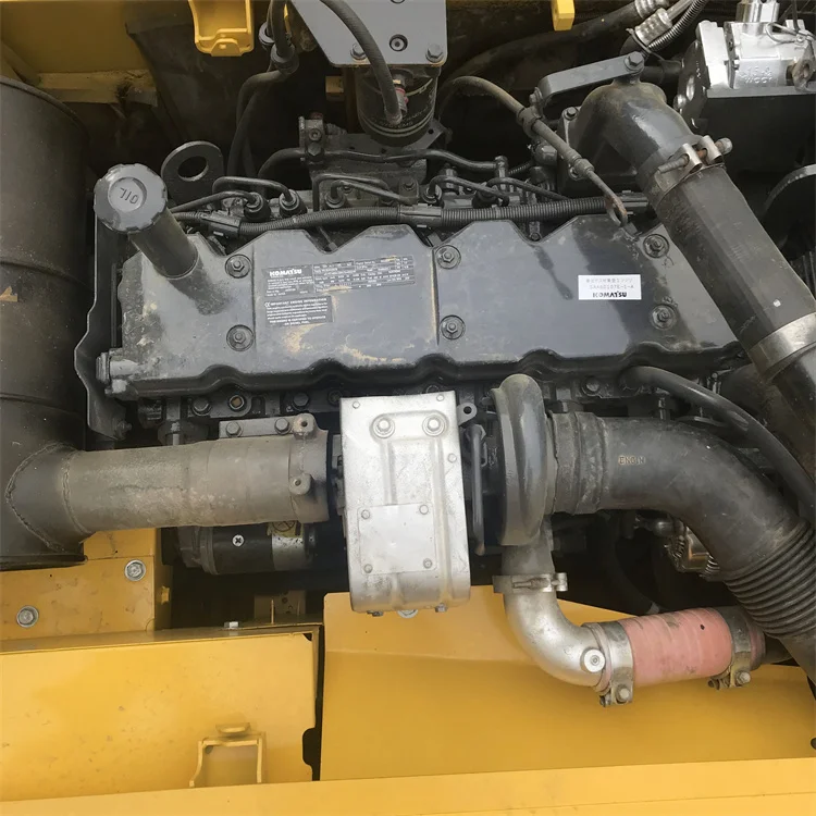 Used Komatsu PC200-8 Crawler Excavator with 20.2TON Operating Weight 0.8m³ Bucket Capacity and 869 Working Hours