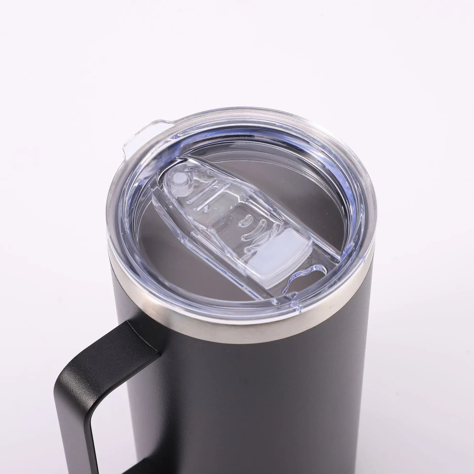 24oz Metal Vacuum Tumbler with the Handle Brief Stainless Steel Beer Mug Insulated Tumbler Vacuum Flask with Multiple Lids