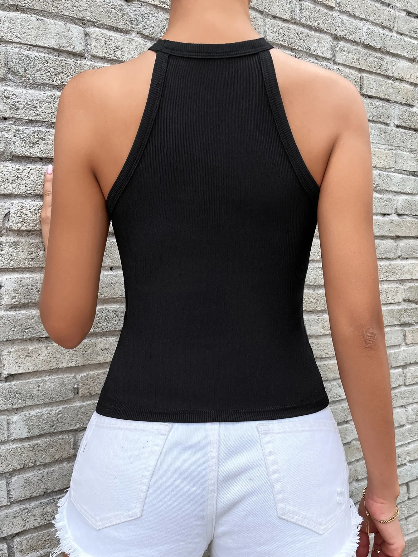 New Design Women Casual O-neck Halter Top Sexy Bandage Beading Crop Top Factory Customized Shirt for Woman Tops Fashionable
