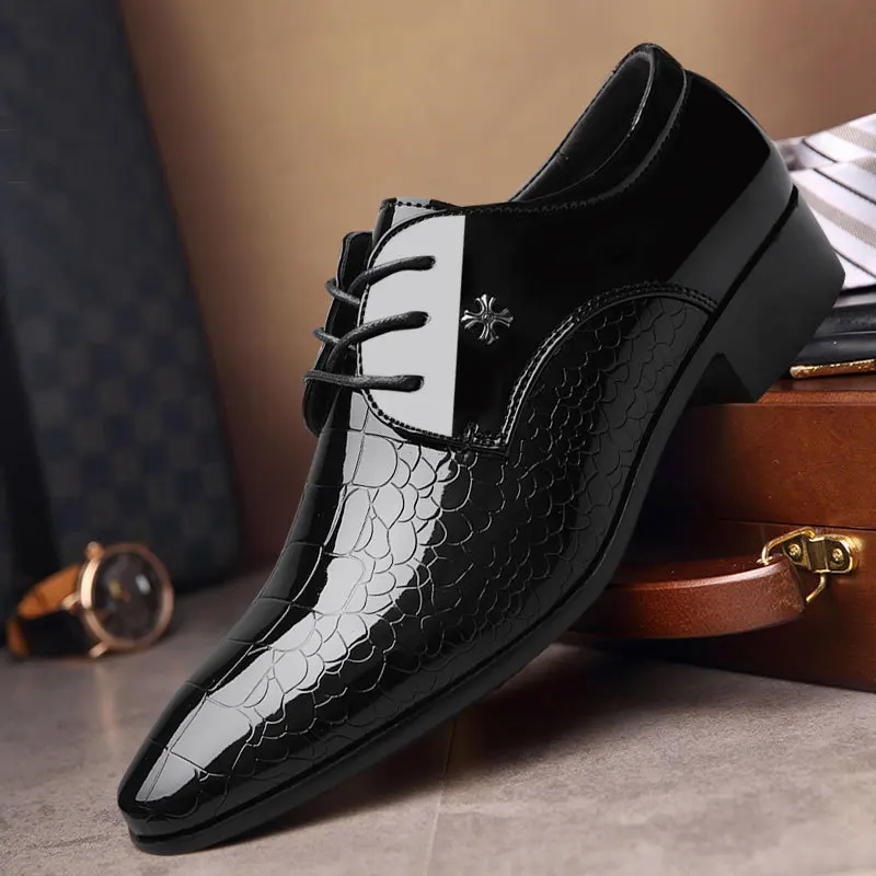 Zapatos De Vestir Oxford Para Hombre,Calzado Masculino De Charol,Talla  Grande 48 - Buy Buena Calidad De Fábrica Directamente Europa Americano  Formal De Boda Elegante Vestido De Oficina Zapatos,Personalizado Precio De  Venta Al