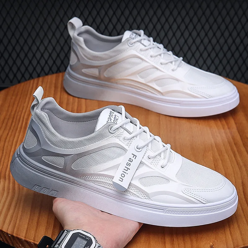 Men's shoes 2024 new style shoes, men's lightweight and versatile small white skateboard shoes, sports and leisure