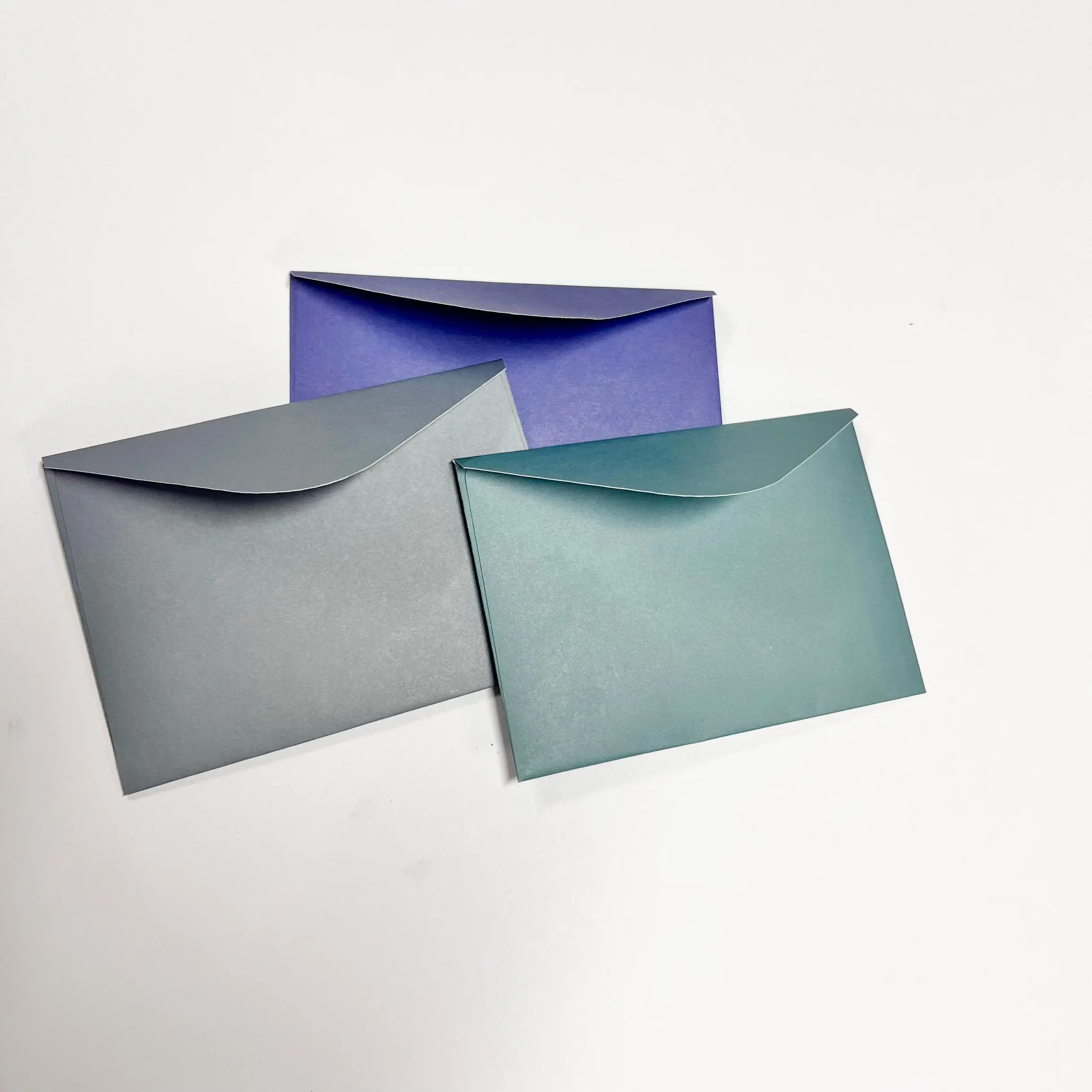 Wholesale Business Envelope Gold Foil Kraft with Pearl Paper Cardboard Paperboard Paper Coated Paper for Professional Use details