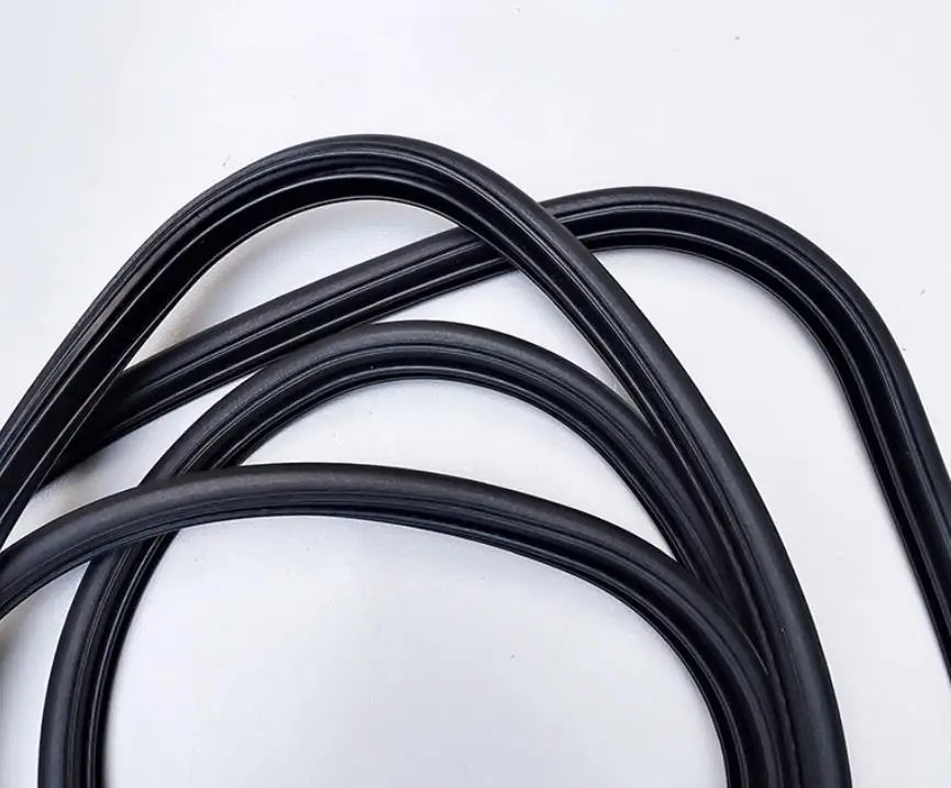 1 Piece Roof Glass Rubber Seal For Pajero V9 Sunglass Protect Strip For