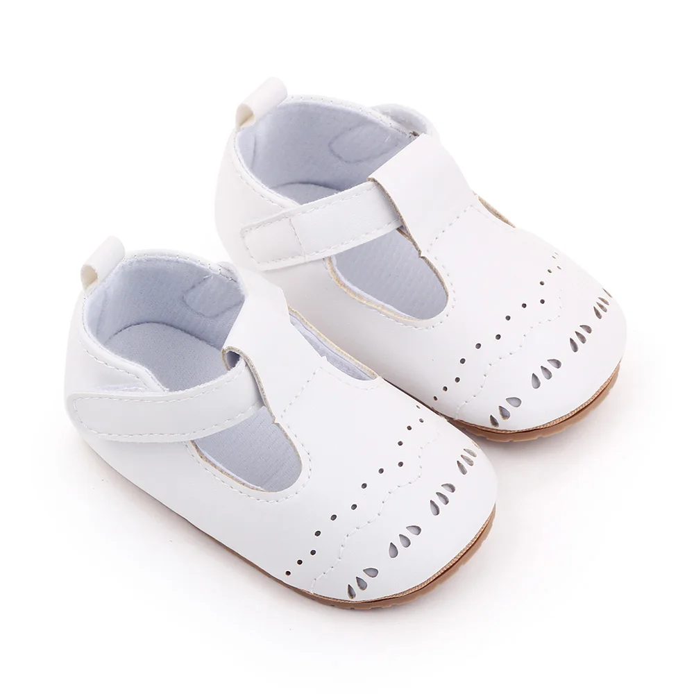 Spring and Summer Infants Hollow-out Polka Dot Soft Sole Non-slip Baby Girls Simple Toddler Sandals factory