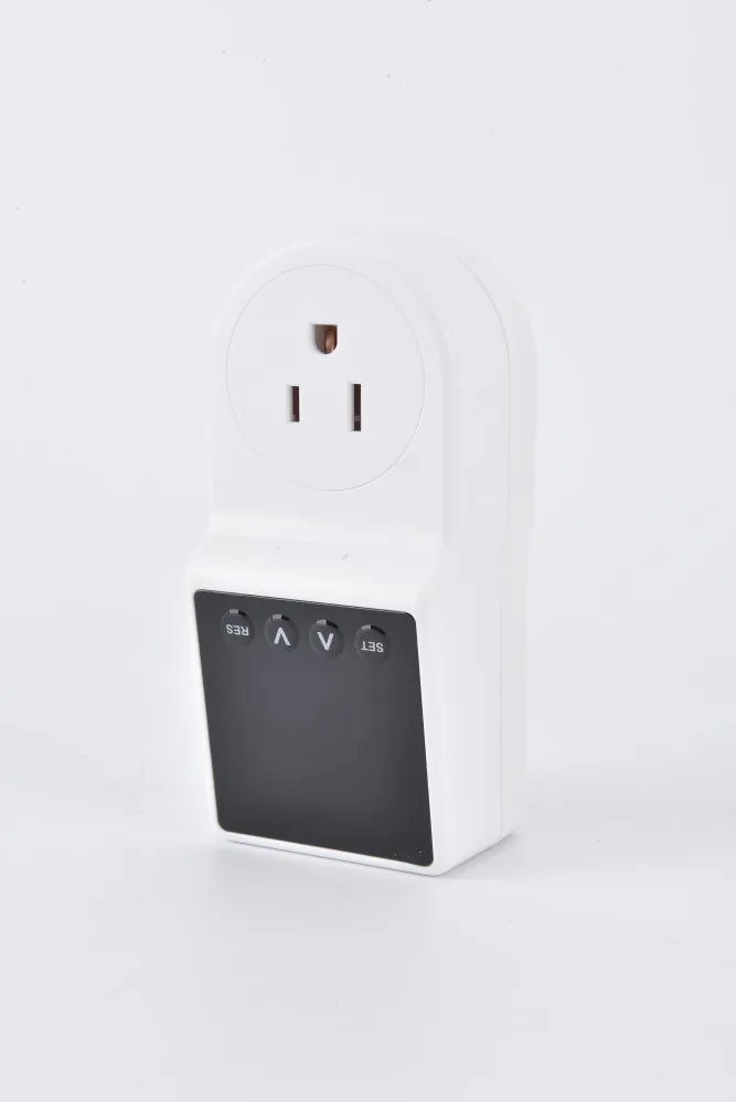 product 10 years the factory provided plugs for overvoltage undervoltage surge lightning protection devices757-3