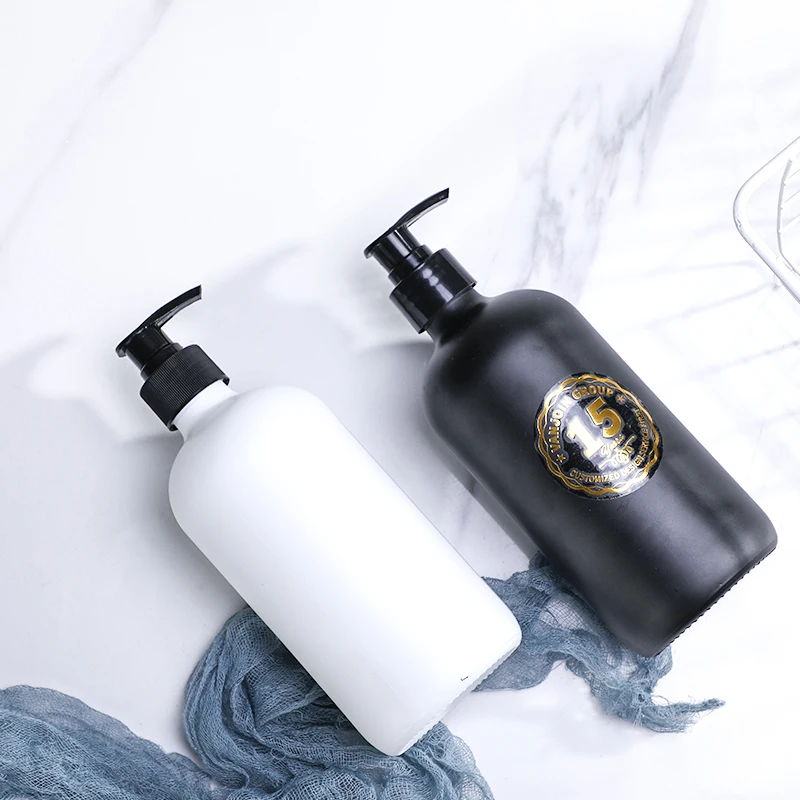 Customized Black White Color Skin Care Body Lotion Round 500ml Bathroom Hand Sanitizer Glass Pump Bottles