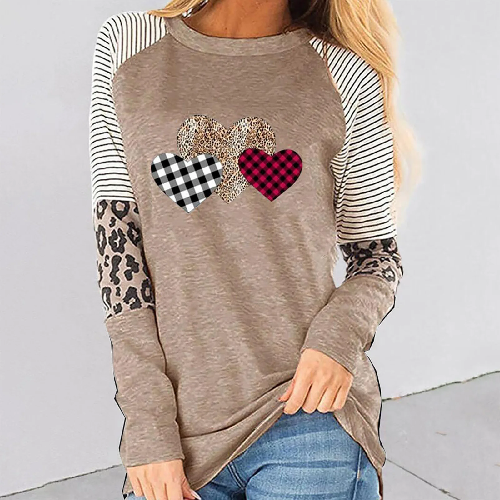 Wholesale Valentine's Day Round-necked 