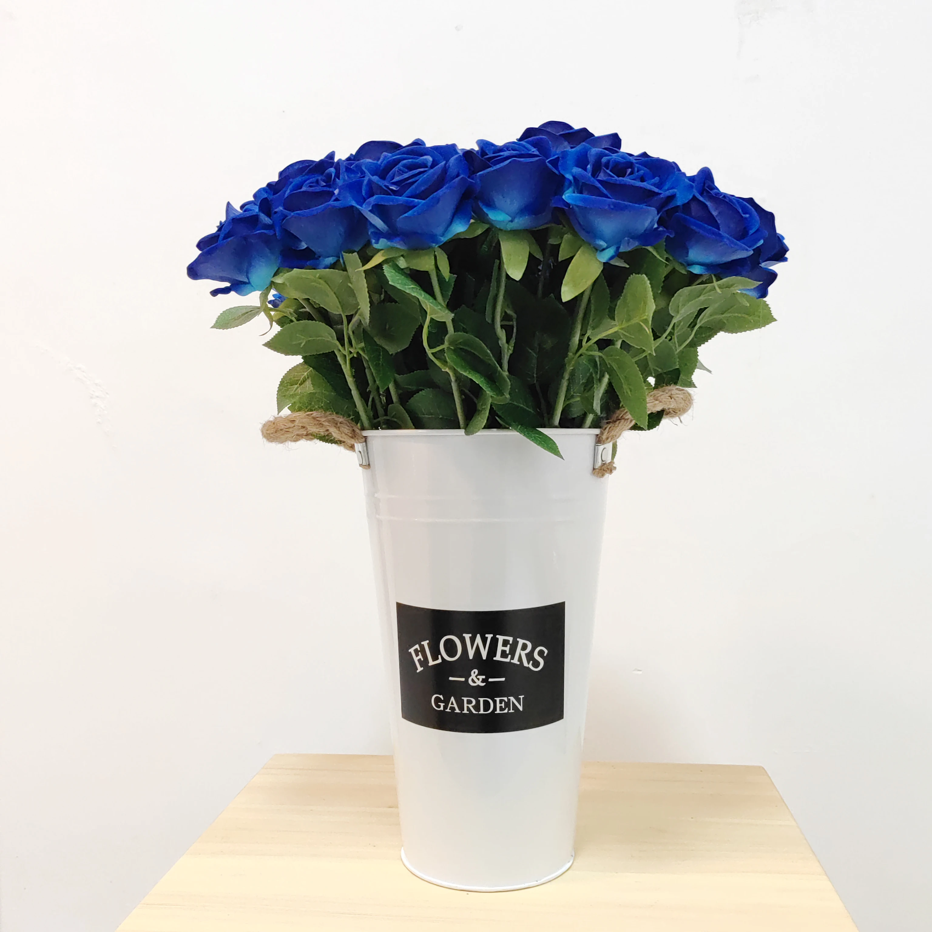 Factory Hot Sale Valentine's Day Gift Blue Roses Single Real Touch Silk Artificial Rose Decorative Flowers For Wedding