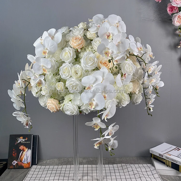 Giant Romantic Heart Shaped Arch With Flowers Backdrop Red White Roses