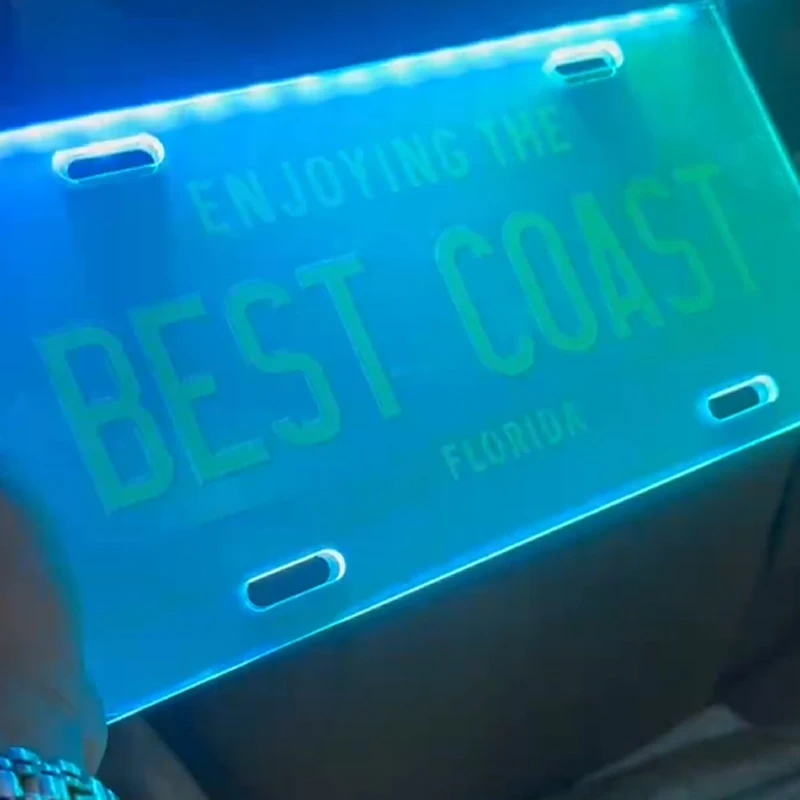 Remote Control Colorful License Plate Frame US Size Dazzling Colorful License Plate Frame Nano License Plate manufacture