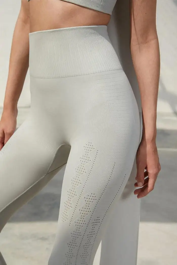 Yoga 2-piece set Women's sports bra Shorts Pants Tights Sports fitness Fitness Sportswear Seamless yoga set