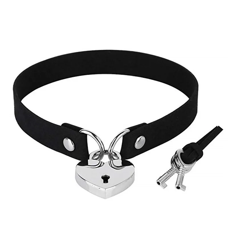 Wholesale Trendy Sexy Punk Gothic Heart Lock And Key Studded Necklaces  Solid Color Velvet Leather Choker Necklace - Buy Leather Choker Collar