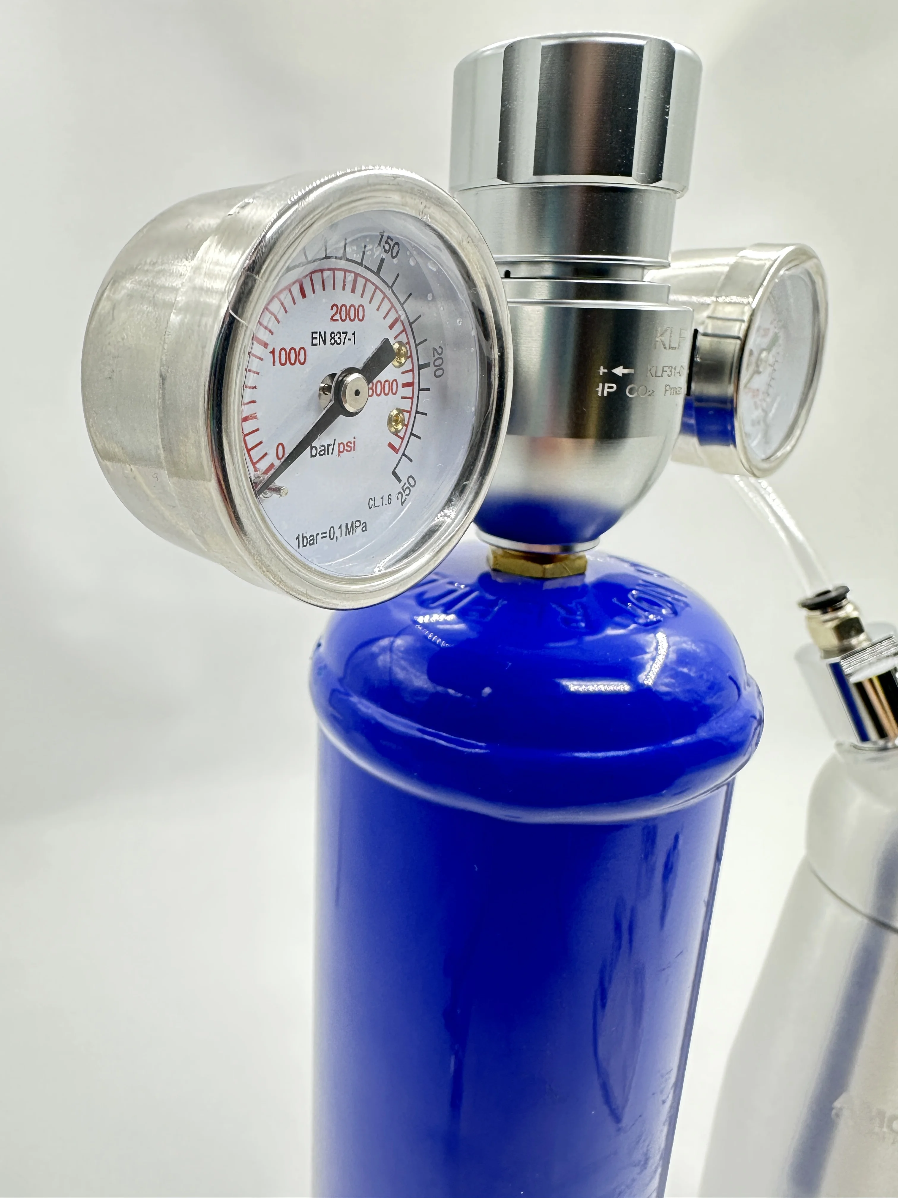 Cream Charger Regulator for N2O Whipped Cream Dispenser Pressure Regulators Product details