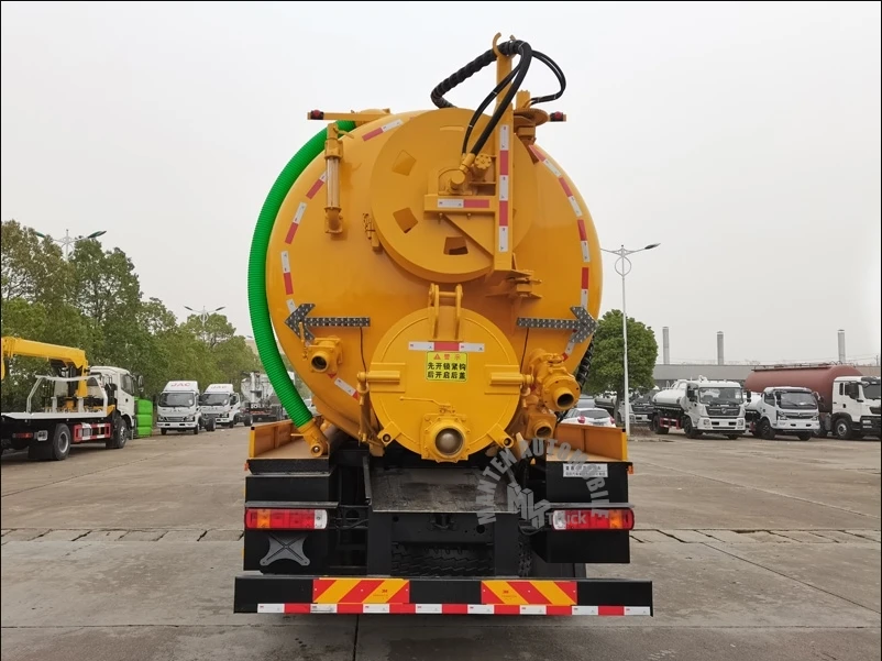 sewer jetting truck5.jpg