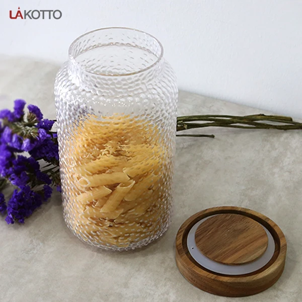 Manufacture 350ml 450ml 850ml  clear candy round containers straight-sided spice glass jars with wood lid storage jar with lid