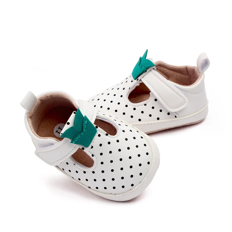 Strawberry Design Spring and Autumn New Baby Moccasins for Girls Shoes supplier