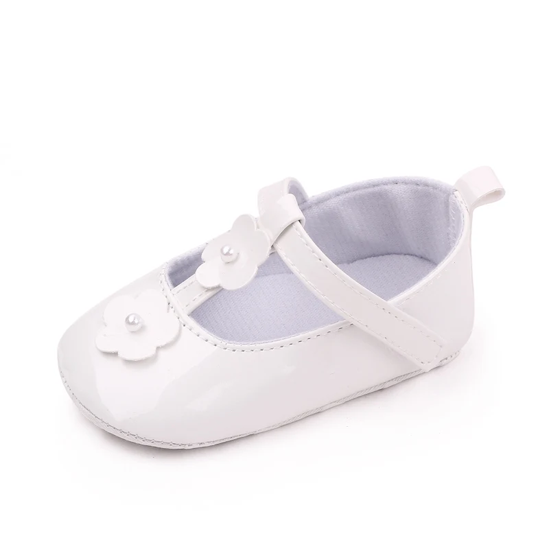 Soft Soled Princess Small Leather Shoes for Baby Girls with Flowers in Solid Color Leather factory