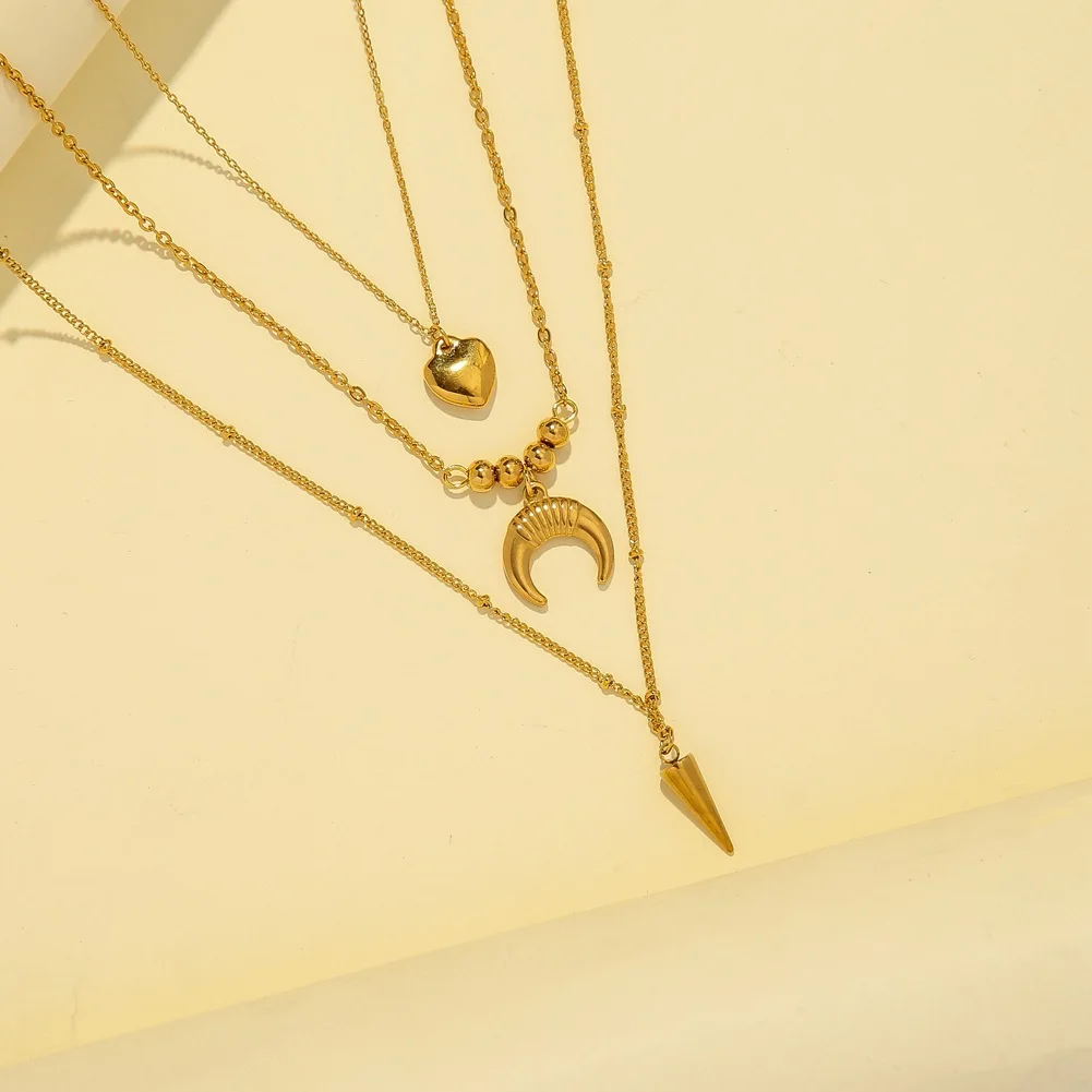 New arrival 18K gold-plated stainless steel three-layer necklace moon heart rivet pendant necklace personalized clavicle chain