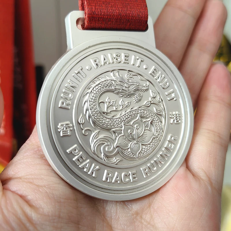 Custom Designed 3D Award Modern Style Zinc Alloy Sport Medals for 5k 10k Marathon Adventure Trail Running Finisher Medal factory