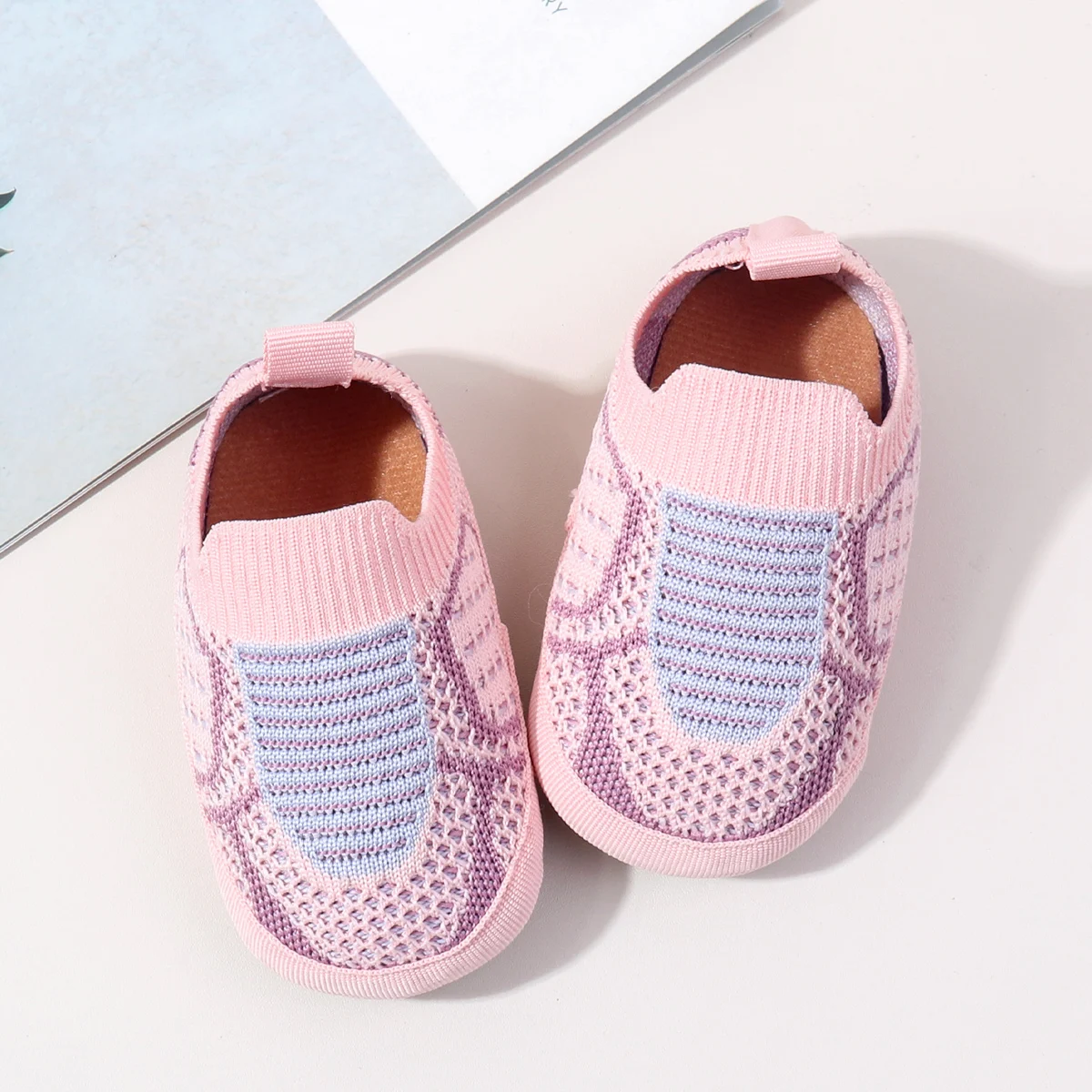 Comfortable Airy Stretchy Flexible Snug Stylish Slip-on All Seasons Infant Shoes for Boys and Girls supplier