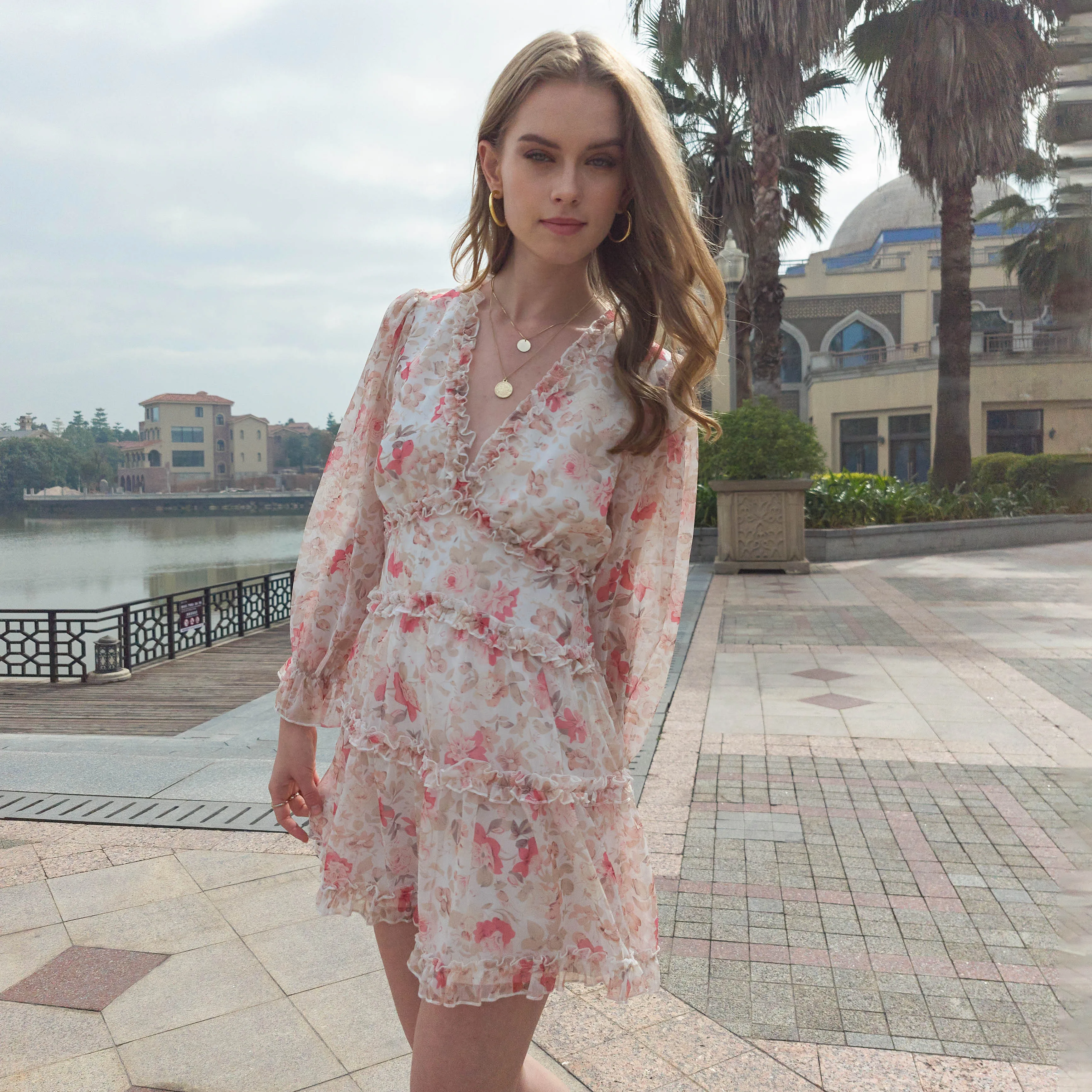Wholesale Factory Summer V-neck Dress 