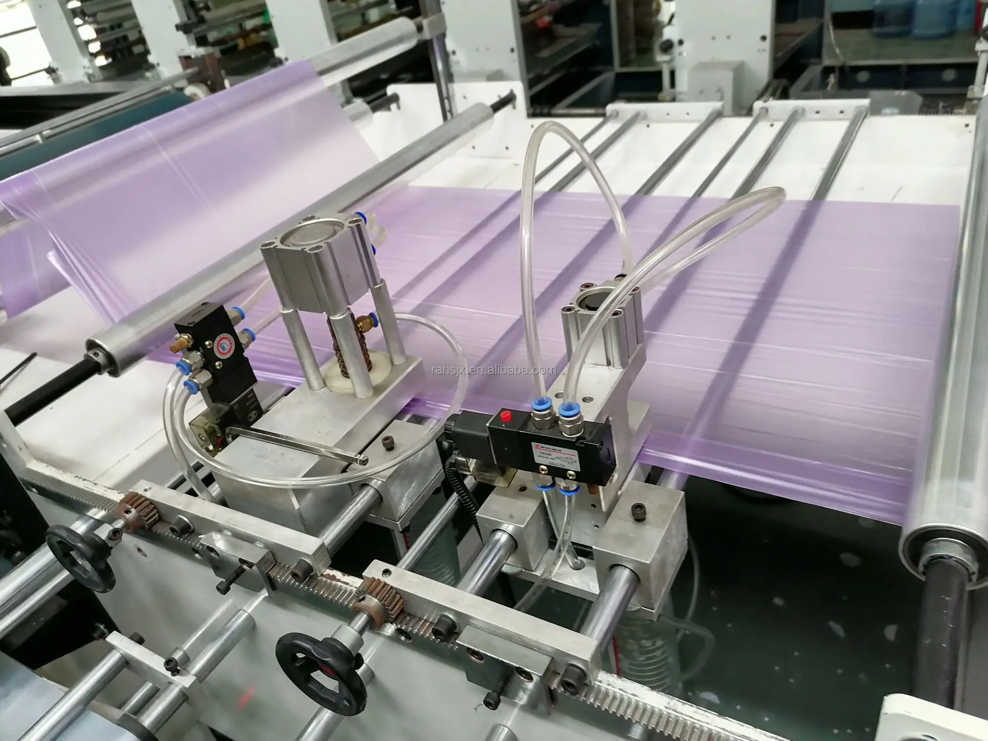 HSLJ-800 Automatic Garbage Bag Making Machine for Plastic Bags Pe Poly Nylon T-shirt Black Plastic Shopping Bag Machine