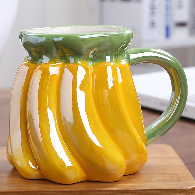 Banana Shape Mug Gift Fruit Shaped Ceramic Mug Creative Drinking Mug for Juice Milk Coffee