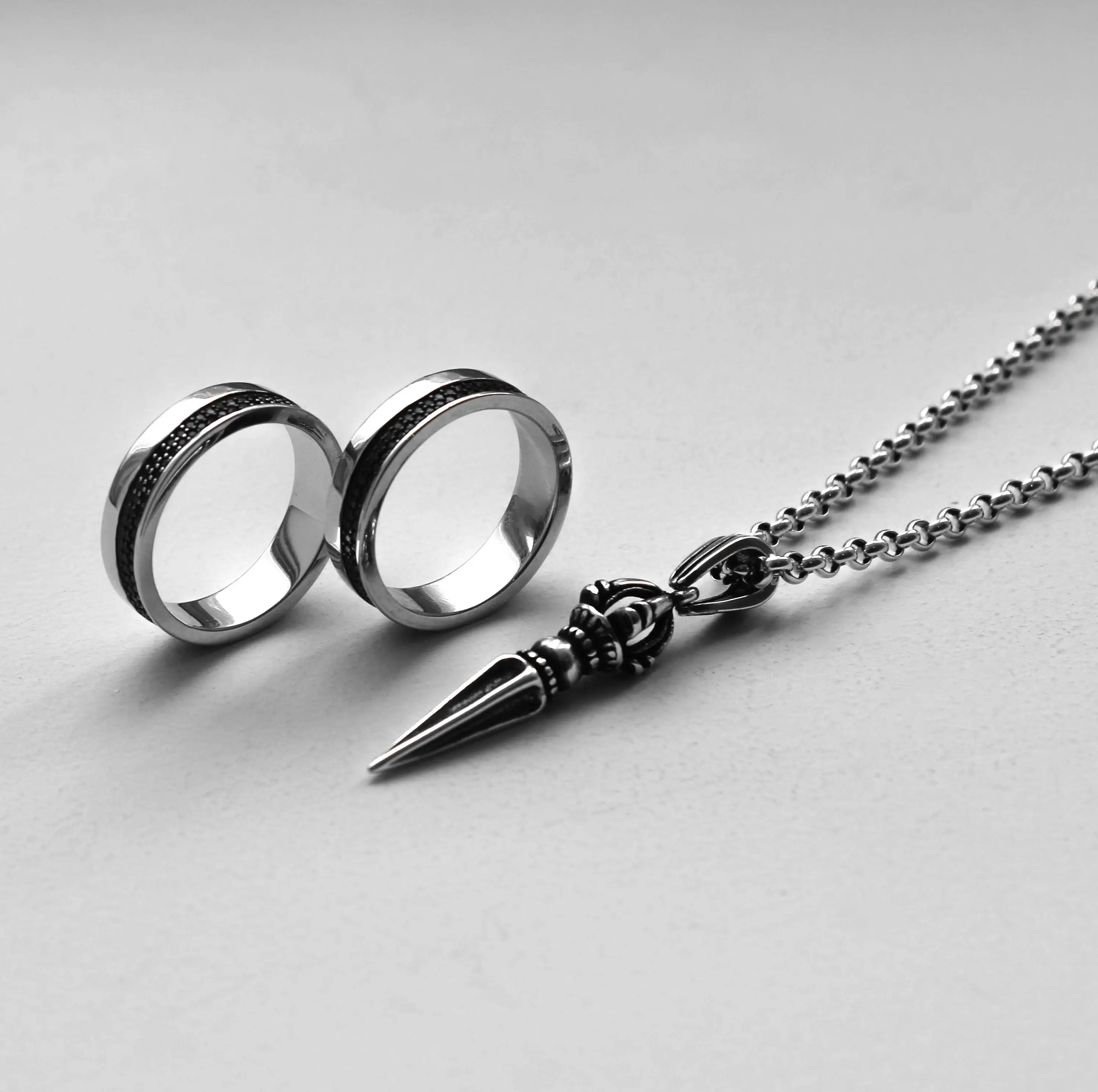 Fashion Design Jewelry Stainless Steel Feather Pendant Matte Onyx Stone Bead Men Necklace