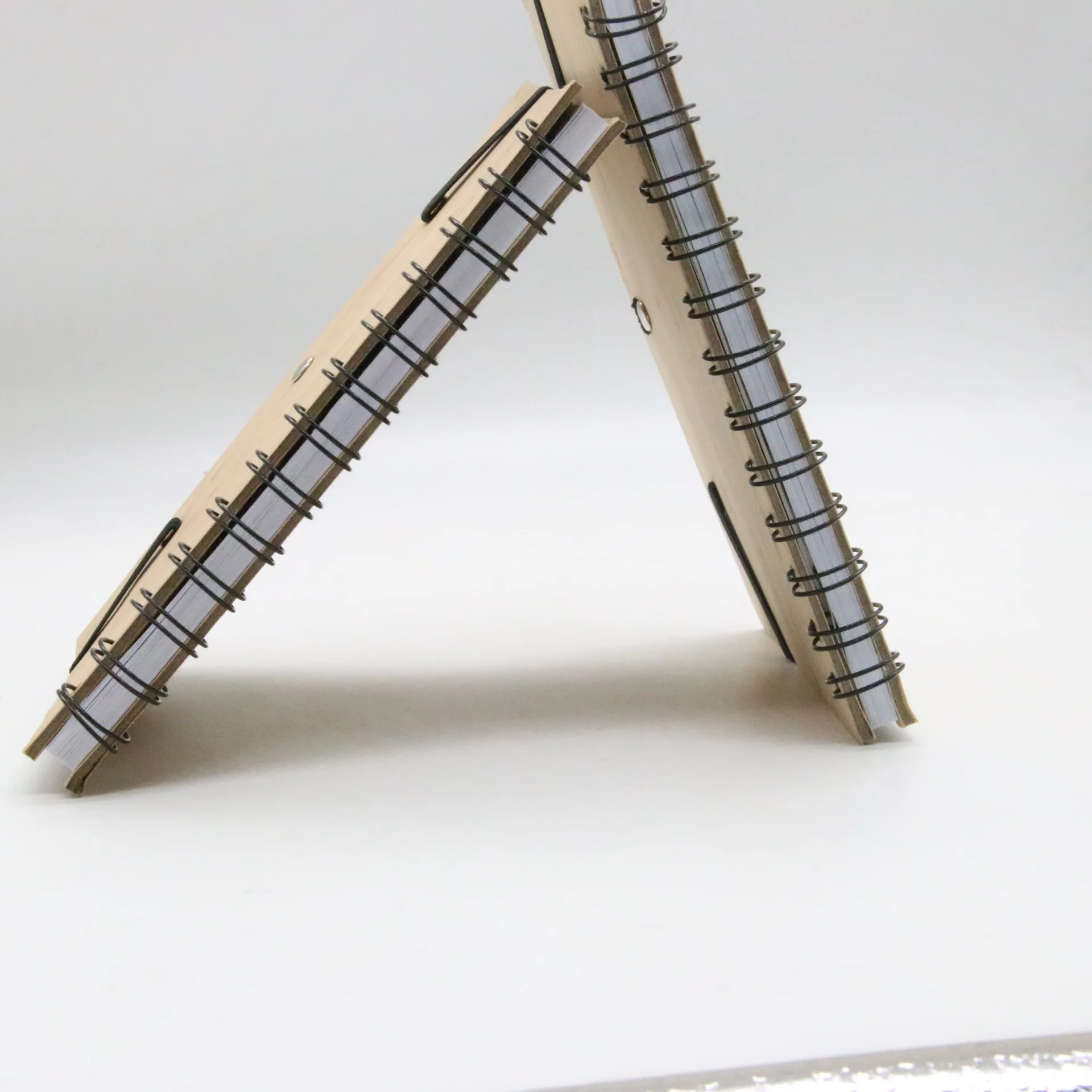 Eco friendly recycled bamboo cover notebook printing laser engraved personalised memo wood journal spiral notebook gift Eco friendly recycled bamboo cover notebook printing laser engraved personalised memo wood journal spiral notebook gift