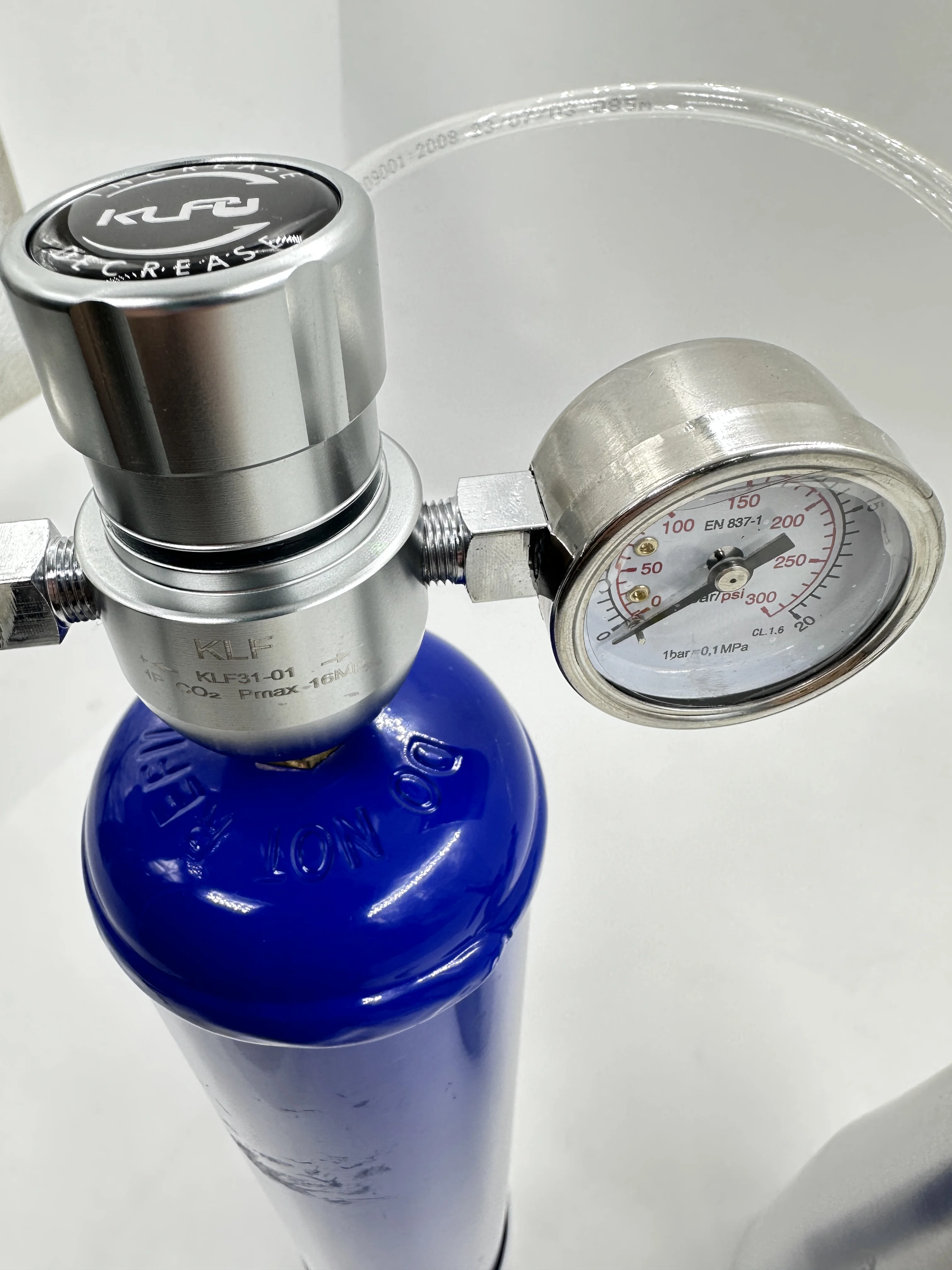 Cream Charger Regulator for N2O Whipped Cream Dispenser Pressure Regulators Product manufacture
